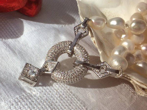 Necklace: Ivory Pearl necklace - longer length with baroque pearls and sparkling pendant unique - classic - Precious as a Pearl