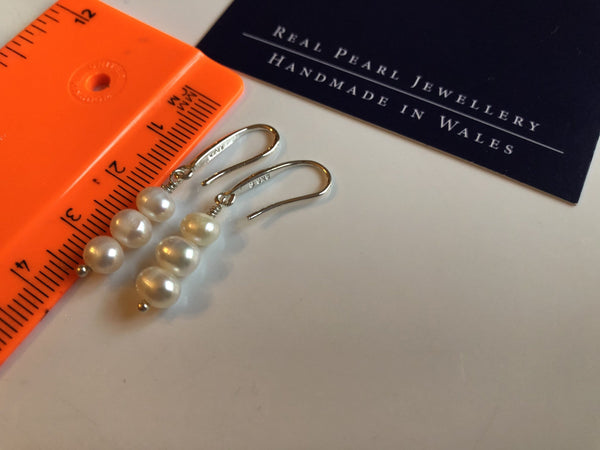 Earrings: Triple pearl drop earrings Ivory Classic - Precious as a Pearl