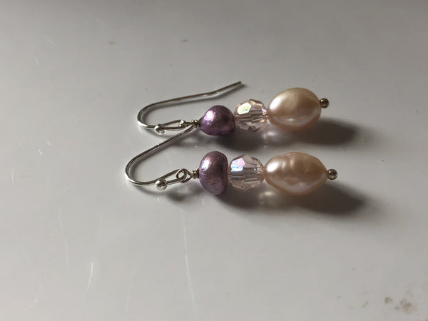Earrings: Pearl drop earrings peach and lilac - Precious as a Pearl