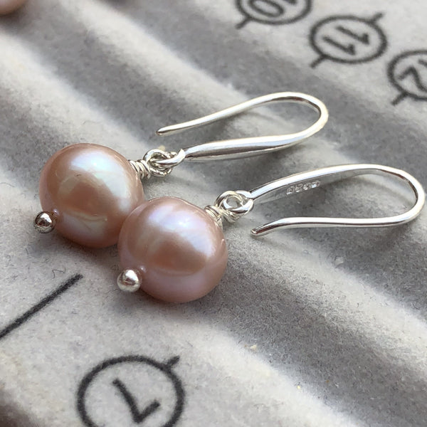 Earrings: Pink freshwater single pearl drop earrings: classic - Precious as a Pearl