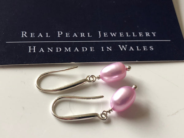 Earrings: pink single freshwater pearl drop earrings - classic