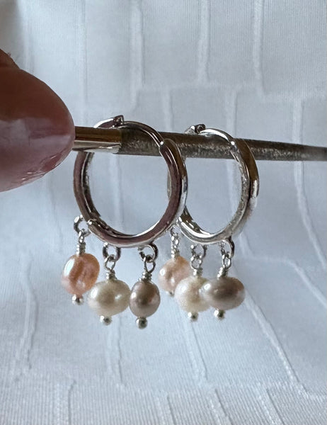Earrings: Silver hoops with ivory freshwater pearls