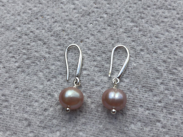 Earrings: Pink freshwater single pearl drop earrings: classic - Precious as a Pearl
