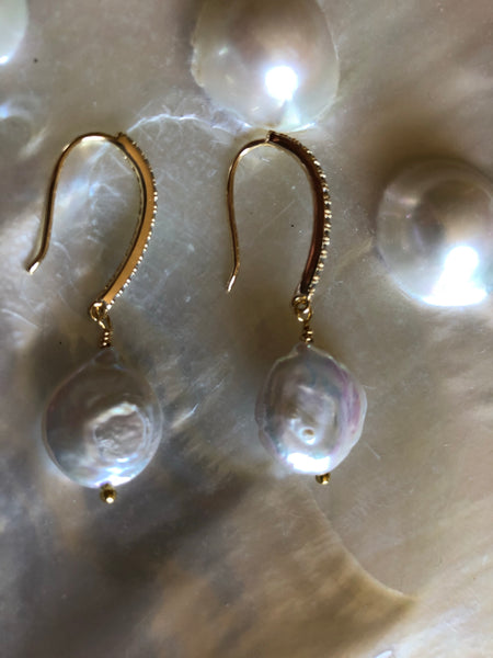 Earrings: Ivory pearl coin drop on gold-filled sparkling hooks - classic - Precious as a Pearl