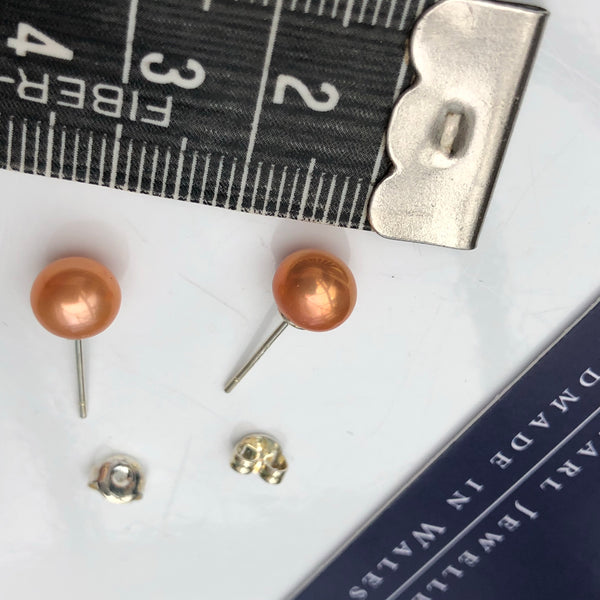 Pearl Stud Earrings: Freshwater bronze shade medium - Precious as a Pearl