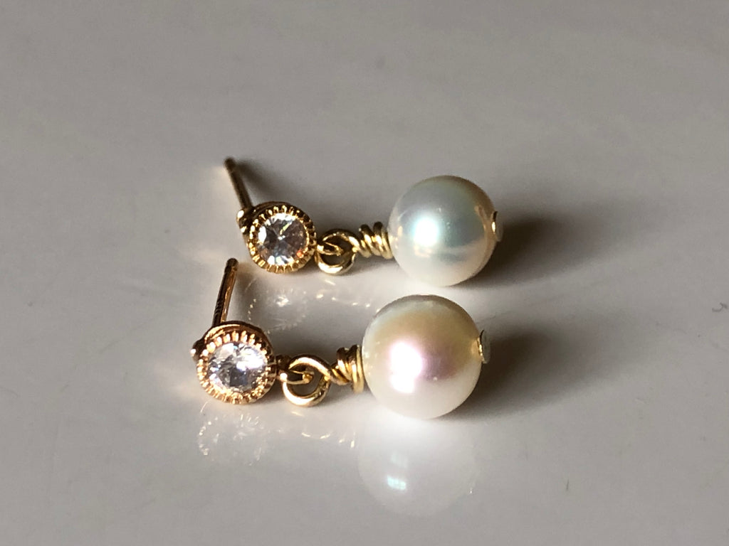 Freshwater Pearl Diamond Stud Earring Minimalist Jewelry Gold Stud Earrings  Pearl Earrings Diamond Studs elevado Jewelry - Etsy