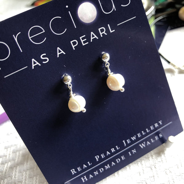 Earrings: Single ivory pearl drop earrings classic - Precious as a Pearl