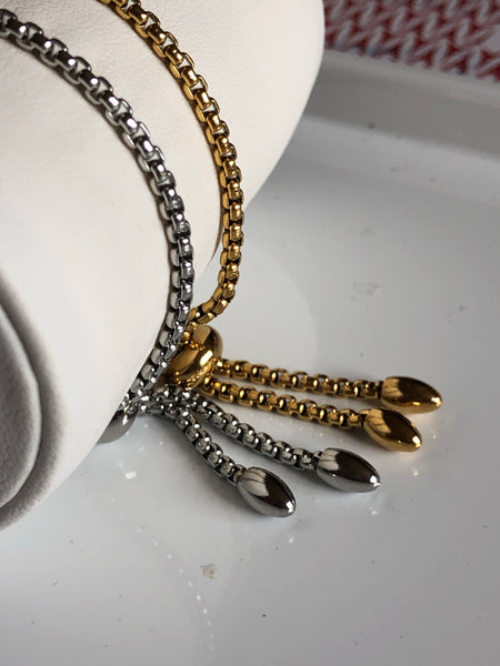 Bracelet: Pearl coin chain slider style bracelet