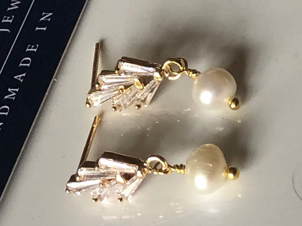 Earrings: Gold-filled Art Deco style drop earrings with ivory freshwater pearl - Precious as a Pearl